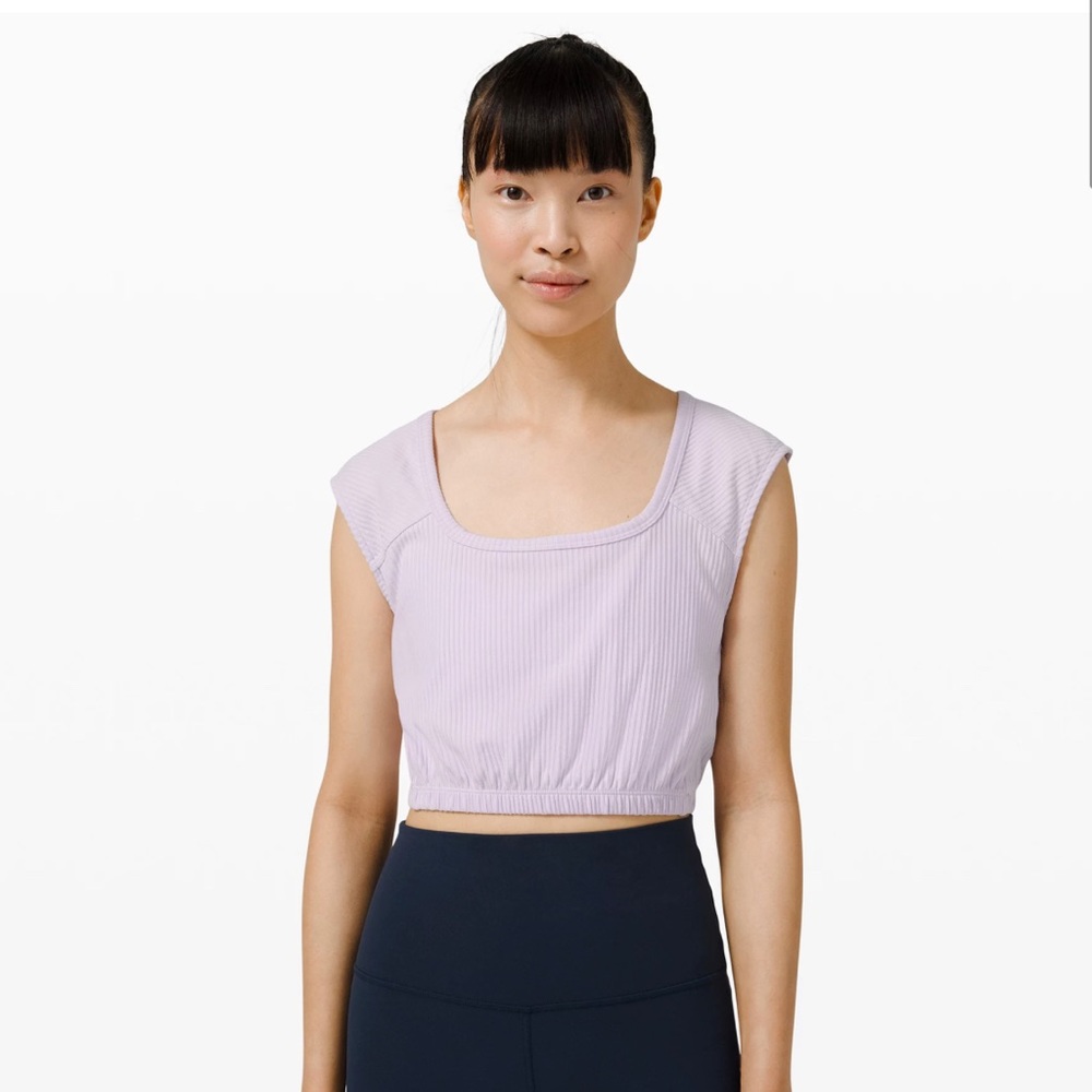 Lululemon crop top size 4